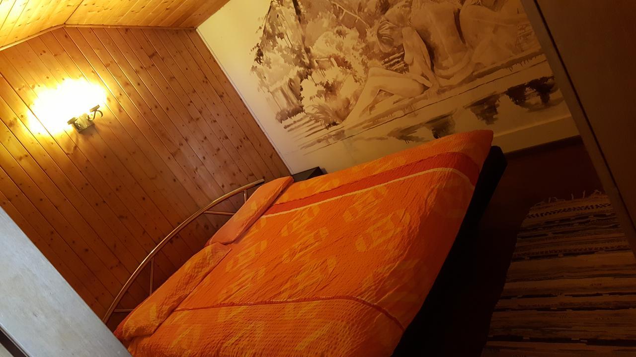 Pensione Cari Molare Camera foto